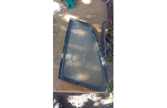 Fiat UNO sol arka kelebek cam orjinal parça