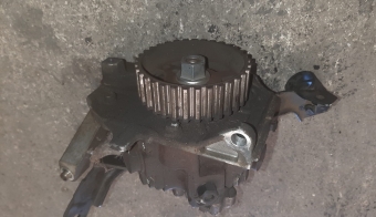 ford 1.4 hdi çıkma yakıt pompası