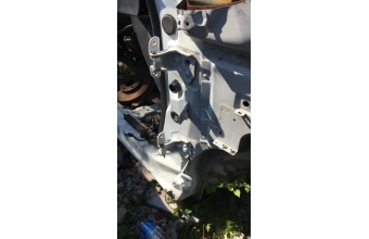 ford connect çıkma sağ ön kapı menteşesi