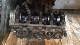 ford escort 1.6 8v cl çıkma karburatörlü motor bloğu