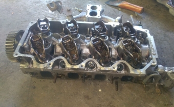 ford escort 1.6 çıkma dolu silindir kapağı