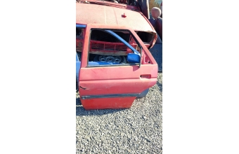 Ford Escort 95 model sol arka kapı