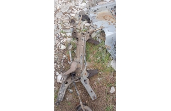 Ford escort motor beşiği travers