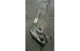 Ford escort sağ arka cam krikosu