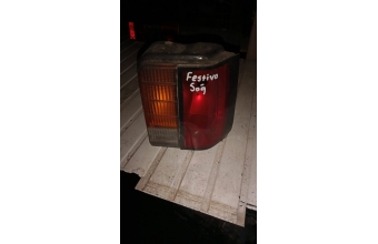 Ford Festiva sağ stop