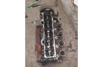 ford fiesta 1.4 8v çıkma silindir kapak dolu