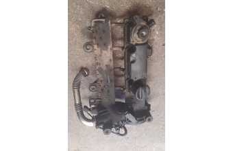 ford fiesta 1.4 8v hdi çıkma emme manifold külbütör kapak plastiği