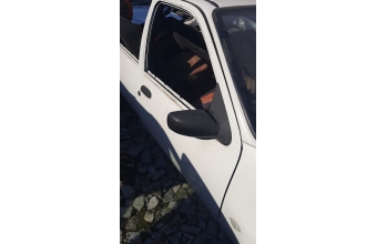 ford fiesta çıkma sağ ön kapı