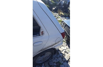 ford fiesta çıkma sol arka çamurluk