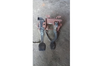 Ford Fiesta flair pedal takimi