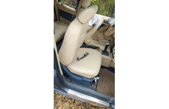 Ford kornet sağ ön koltuk 7500