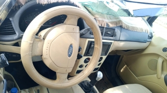 Ford kornet torpido dolu 30bin