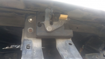 ford mondeo mk1 çıkma kaput kilidi