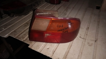 Ford Mondeo Mk1 sedan sağ stop