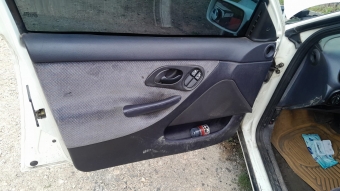 Ford mondeo mk2 kapı dösemesi takım hatasız