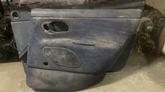 Ford mondeo sağ arka kapı döşemesi 2500