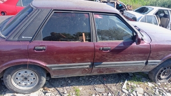 Ford Taunus sağ kapılar