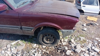 Ford Taunus sağ ön camurluk