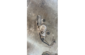 Fort escort HB arka silecek motoru