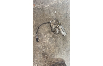 Fort transit arka silecek motoru