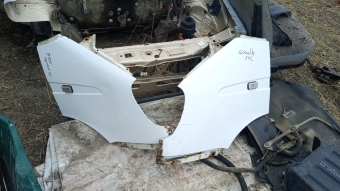 Gazelle sag sol camurluk