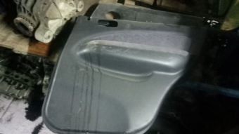 Honda hrv sağ arka kapı döşemesi orjinal parça