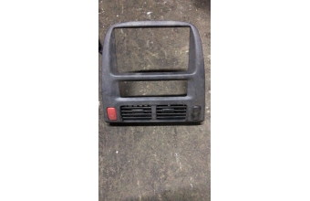 Honda HRV teyp çerçevesi