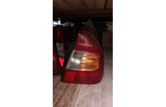 Hyundai Accent milenyum sağ stop