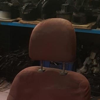 hyundai atos çıkma sol ön koltuk başlık