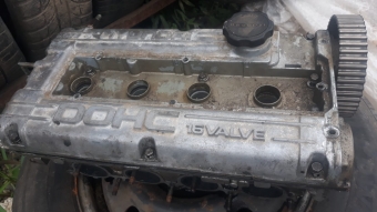 hyundai elentra 1.6 16v çıkma doch motor külbütör kapağı