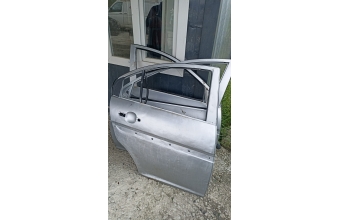 Hyundai Era sağ arka kapi