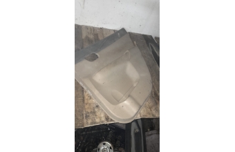 Hyundai Era sag arka kapı döşemesi 2500tl