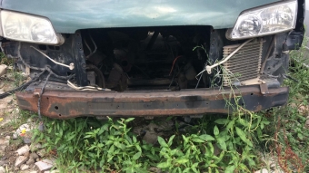 hyundai starex çıkma ön tampon demiri
