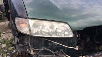 hyundai starex çıkma sağ far sinyal