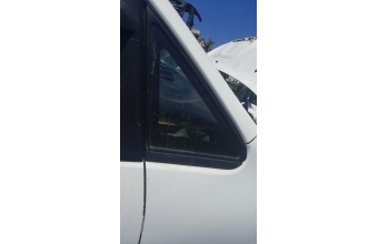 hyundai starex çıkma sağ ön kelebek camı