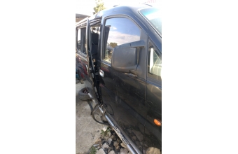 hyundai starex çıkma sağ takım kapı