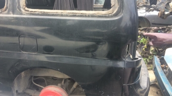 hyundai starex çıkma sol arka çamurluk