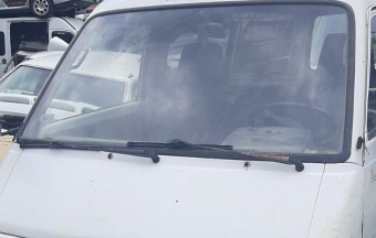 kia besta hi çıkma ön cam