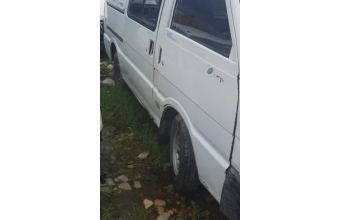 kia besta hi çıkma sağ yan panel