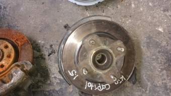 kia capital 1.5 çıkma sol taşıyıcı disk fren merkezi