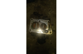 kia clarus 2.0 16v çıkma boğaz kelebeği