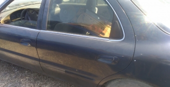 kia clarus 2.0 çıkma sol yan panel