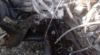 kia clarus çıkma motor beşiği travers