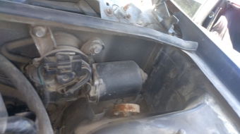 kia clarus çıkma ön cam silecek motoru