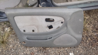 kia clarus sökme sol ön kapı döşemesi