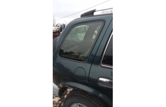 Kia Sportage sağ arka çamurluk cami 96 model