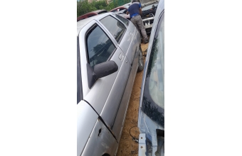 Lada vega sol kapılar