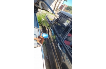 mahindra çıkma sağ arka kapı