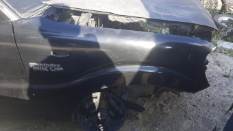 mahindra çıkma sağ çamurluk