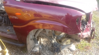 mahindra çıkma sağ ön çamurluk